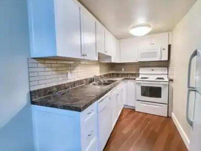 For Rent 2 Bedroom Apartment Calgary AB DS103611280