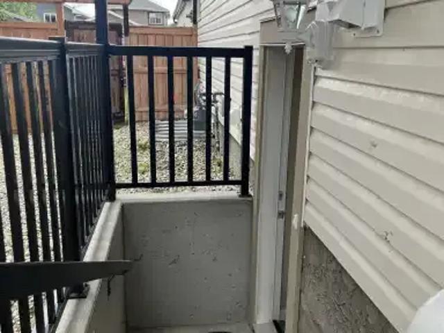 For Rent 2 Bedroom Apartment Calgary AB DS103652818