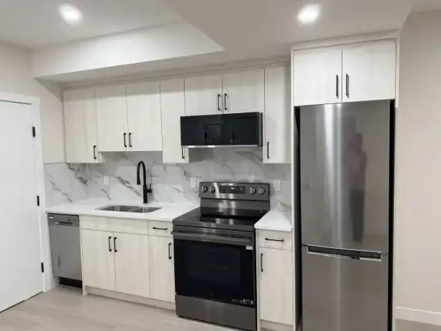 For Rent 2 Bedroom Apartment Calgary AB DS103695108