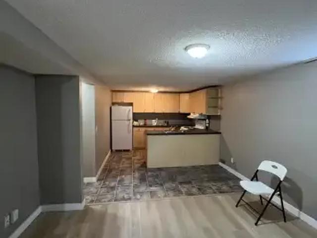 For Rent 2 Bedroom Apartment Calgary AB DS104471236