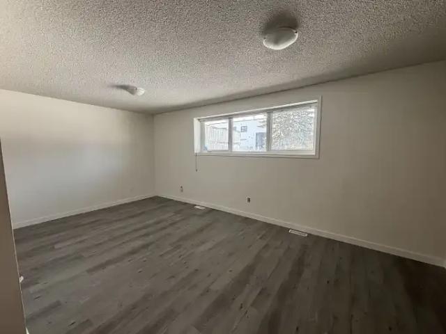 For Rent 2 Bedroom Apartment Calgary AB DS104506881