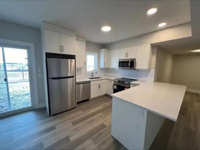 For Rent 2 Bedroom Apartment Calgary AB DS104535466