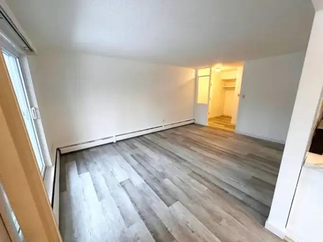 For Rent 2 Bedroom Apartment Calgary AB DS104956778