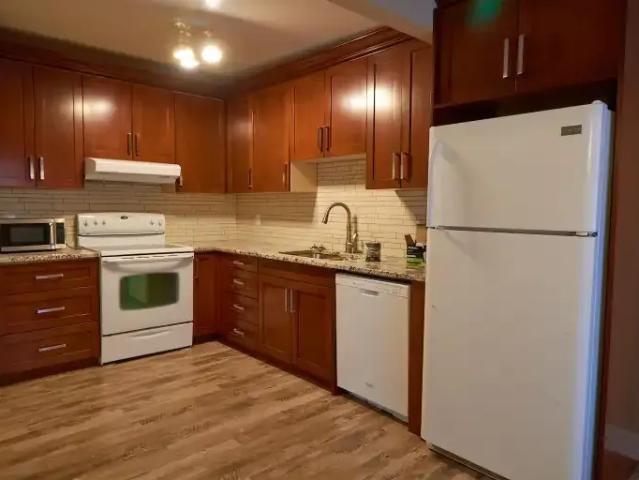 For Rent 2 Bedroom Apartment Calgary AB DS104957317