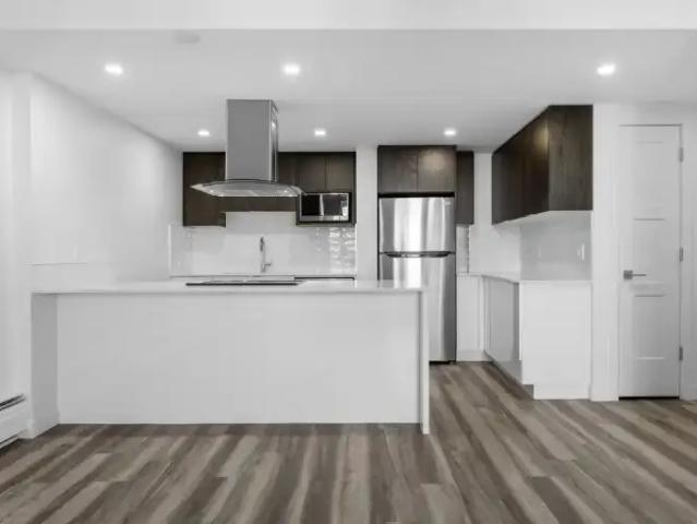 For Rent 2 Bedroom Apartment Calgary AB DS104984496