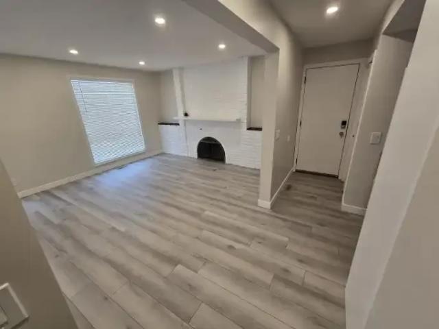 For Rent 2 Bedroom Apartment Calgary AB DS104986017