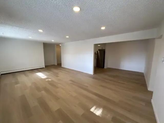 For Rent 2 Bedroom Apartment Calgary AB DS104182945