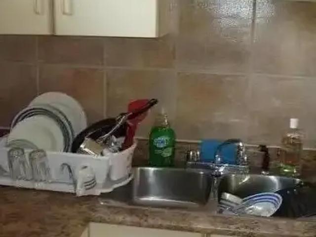 For Rent 2 Bedroom Apartment Calgary AB DS104322390
