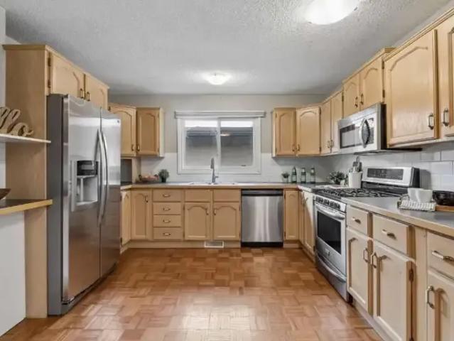 For Rent 2 Bedroom Apartment Calgary AB DS105467438