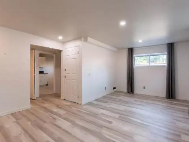 For Rent 2 Bedroom Apartment Calgary AB DS105467089