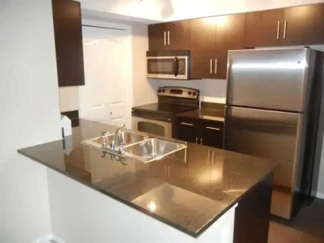 For Rent 2 Bedroom Apartment Calgary AB DS105467274