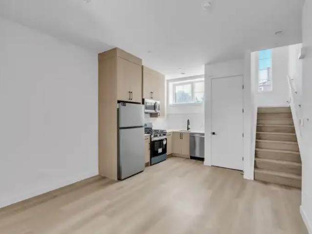 For Rent 2 Bedroom Apartment Calgary AB DS105580831