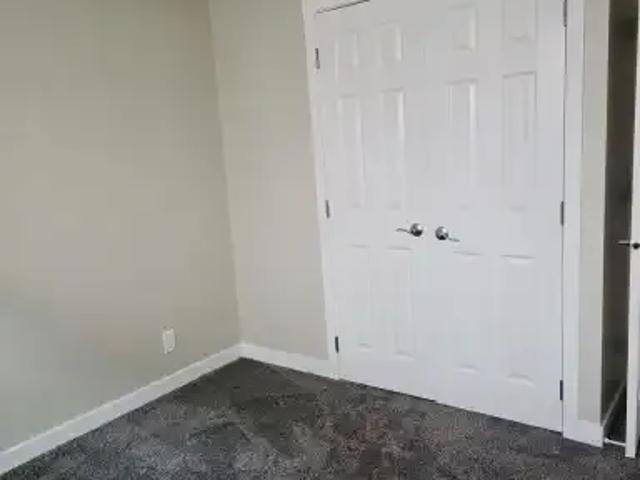 For Rent 2 Bedroom Apartment Calgary AB DS105580900