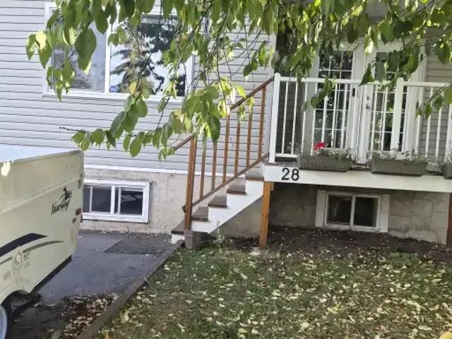 For Rent 2 Bedroom Apartment Calgary AB DS105654058