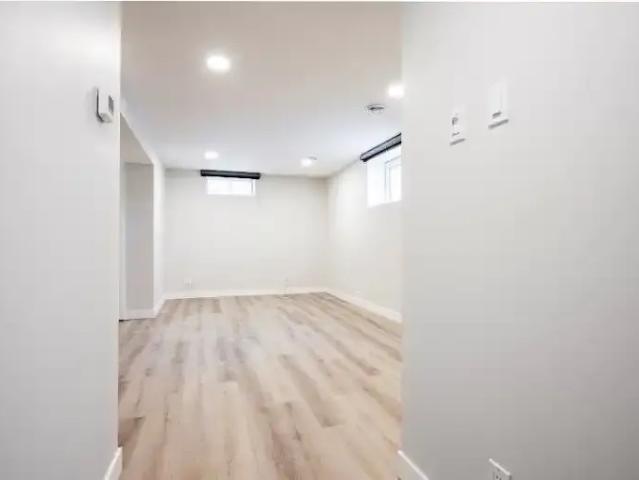 For Rent 2 Bedroom Apartment Calgary AB DS105100708