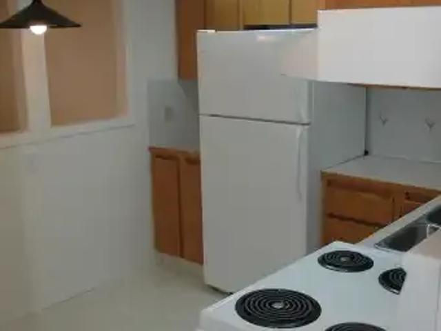 For Rent 2 Bedroom Apartment Calgary AB DS105110869