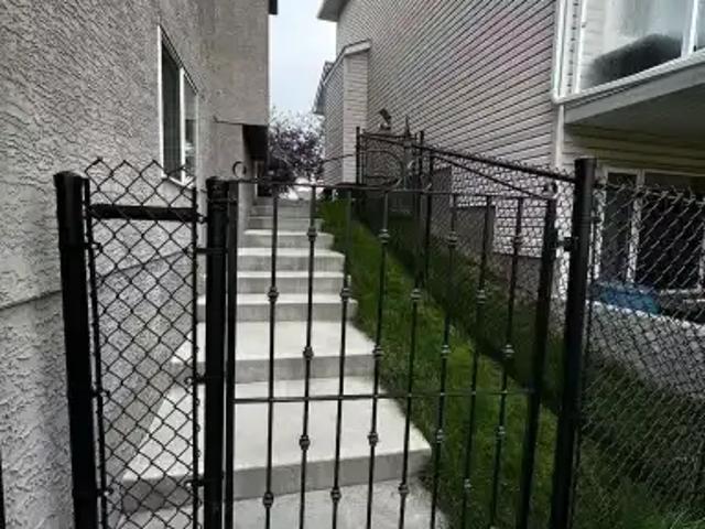For Rent 2 Bedroom Apartment Calgary AB DS105110877