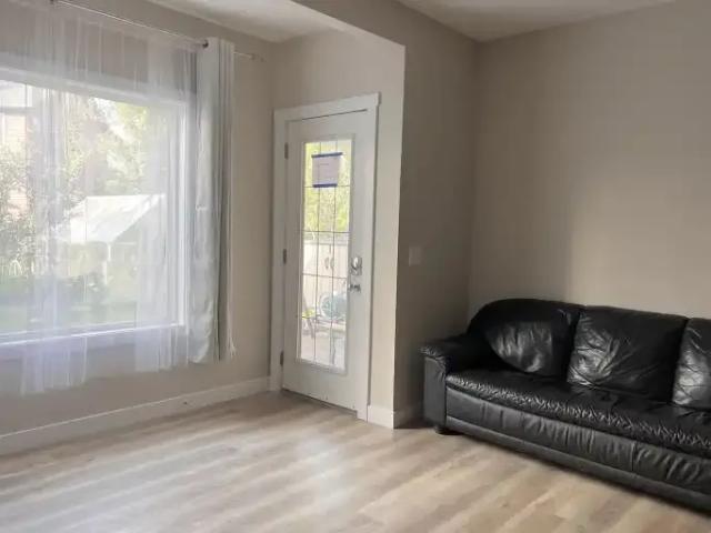 For Rent 2 Bedroom Apartment Calgary AB DS105118870