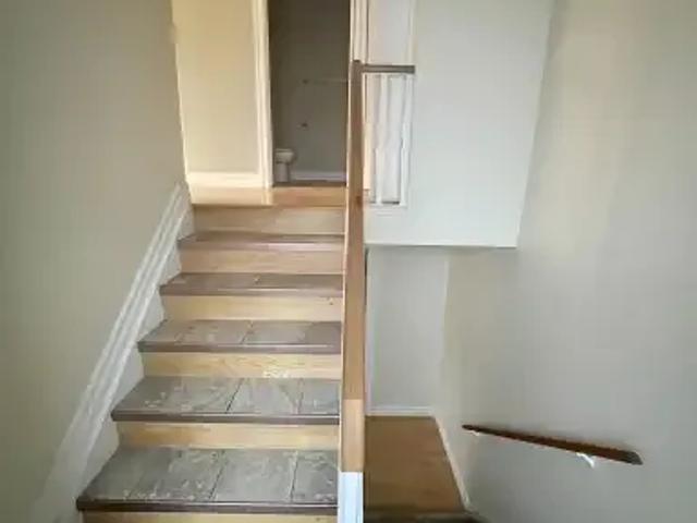 For Rent 2 Bedroom Apartment Calgary AB DS105135570