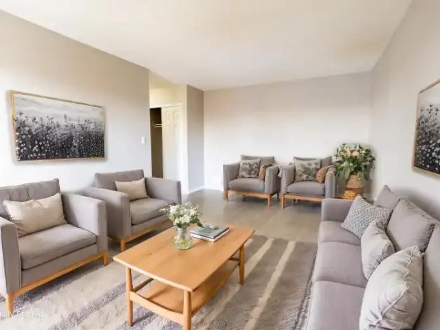 For Rent 2 Bedroom Apartment Calgary AB DS105149407