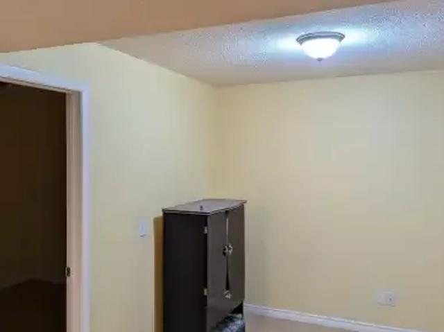 For Rent 2 Bedroom Apartment Calgary AB DS105150771