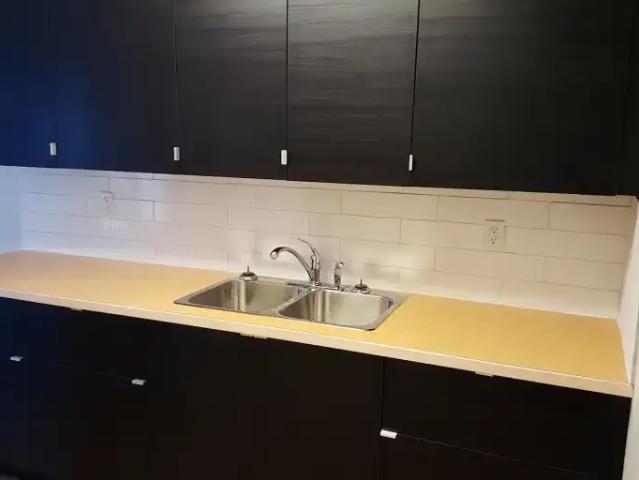 For Rent 2 Bedroom Apartment Calgary AB DS105167341