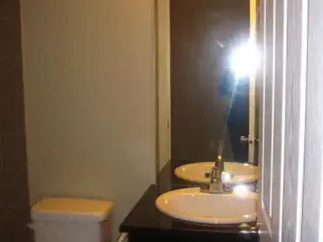 For Rent 2 Bedroom Apartment Calgary AB DS105185488