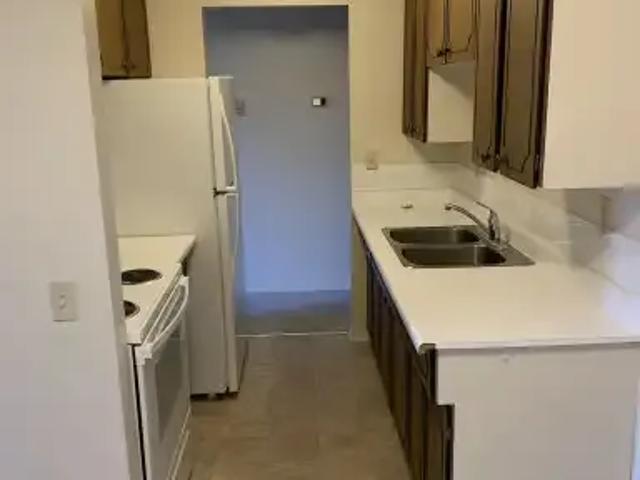 For Rent 2 Bedroom Apartment Calgary AB DS105185877