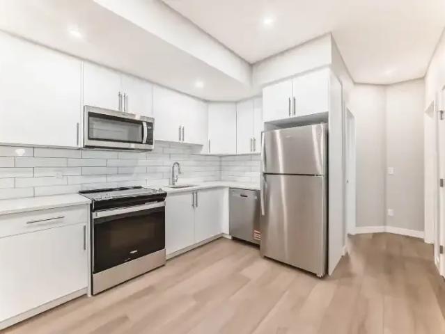 For Rent 2 Bedroom Apartment Calgary AB DS105198573