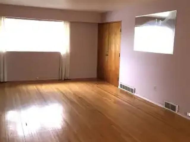 For Rent 2 Bedroom Apartment Calgary AB DS105226575