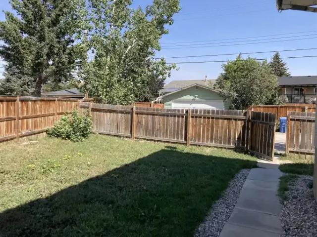 For Rent 2 Bedroom Apartment Calgary AB DS105226593