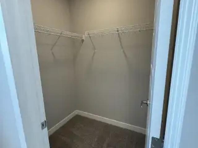 For Rent 2 Bedroom Apartment Calgary AB DS105226709