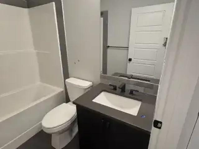 For Rent 2 Bedroom Apartment Calgary AB DS105378203
