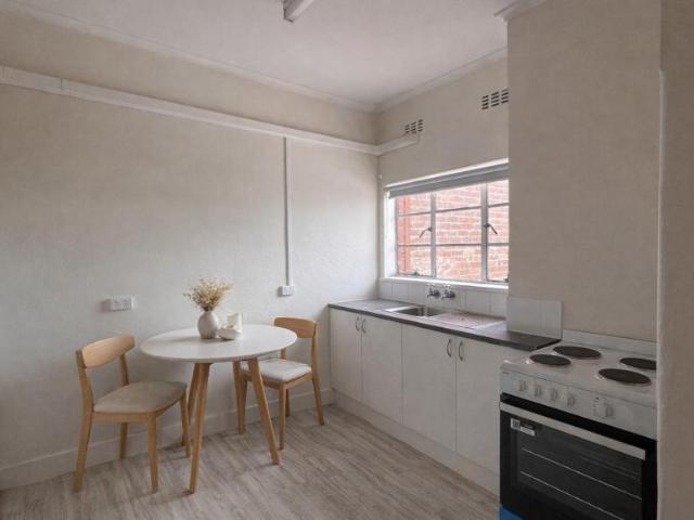 For Rent 2 Bedroom Apartment Caulfield VIC DS105707037