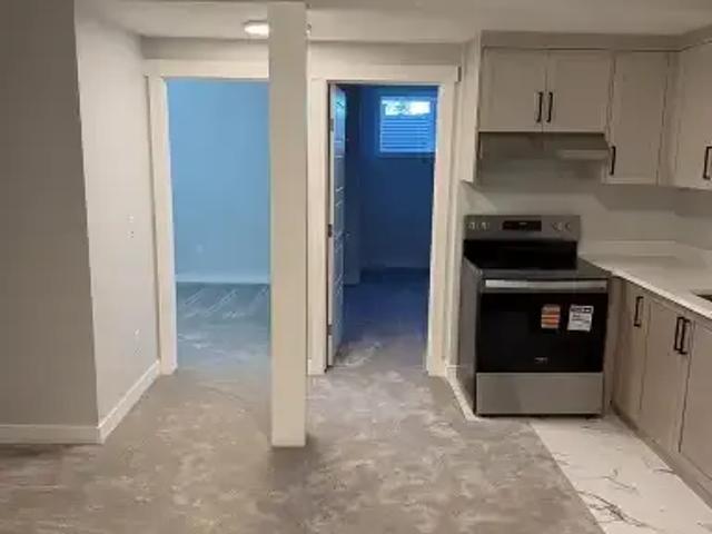 For Rent 2 Bedroom Apartment Chestermere AB DLS105004663