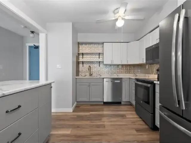 For Rent 2 Bedroom Apartment Chilliwack BC DS104142758