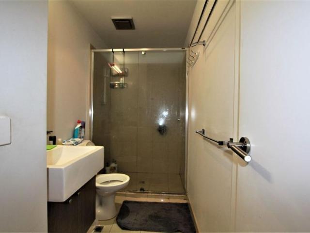 For Rent 2 Bedroom Apartment Clayton South, DS105006582