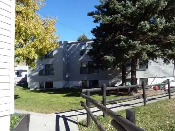 East End, Cochrane, Cochrane, Division No 6, Alberta