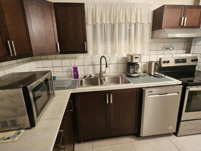 For Rent 2 Bedroom Apartment Coquitlam Coquitlam DS105604995