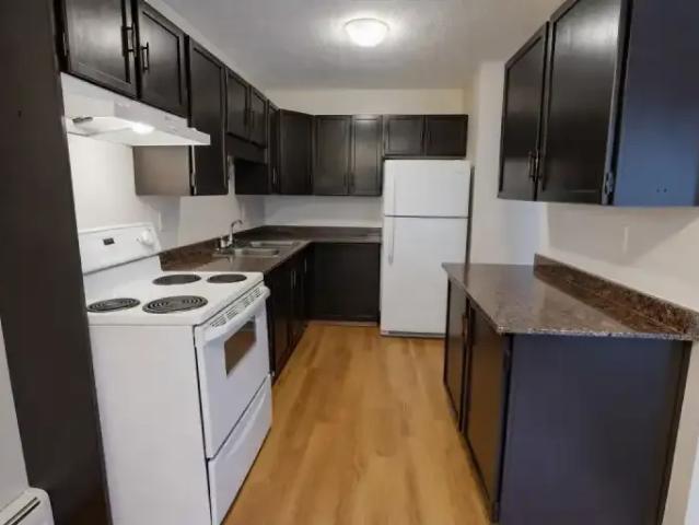 For Rent 2 Bedroom Apartment Edmonton AB DS104256659