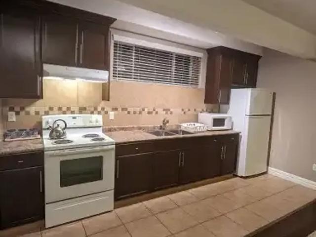 For Rent 2 Bedroom Apartment Edmonton AB DS104257186