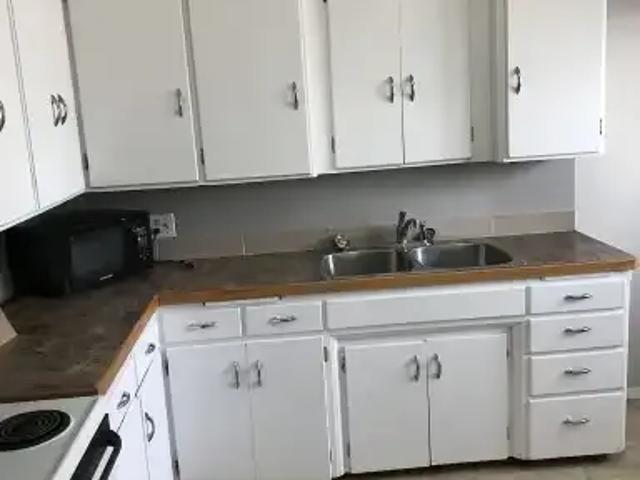 For Rent 2 Bedroom Apartment Edmonton AB DS104535521