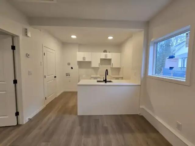 For Rent 2 Bedroom Apartment Edmonton AB DS104841760