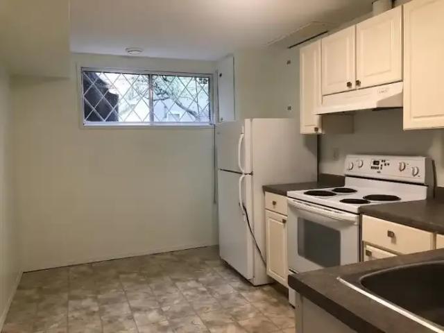 For Rent 2 Bedroom Apartment Edmonton AB DS104940702