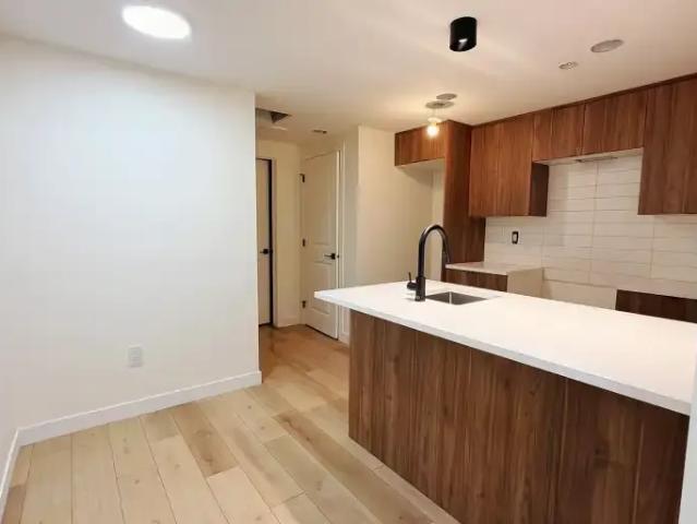 For Rent 2 Bedroom Apartment Edmonton AB DS104986042