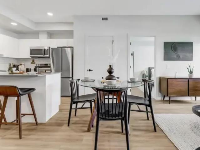 For Rent 2 Bedroom Apartment Edmonton AB DS104991009