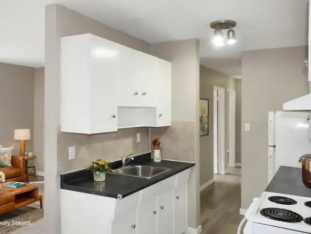 For Rent 2 Bedroom Apartment Edmonton AB DS105100021