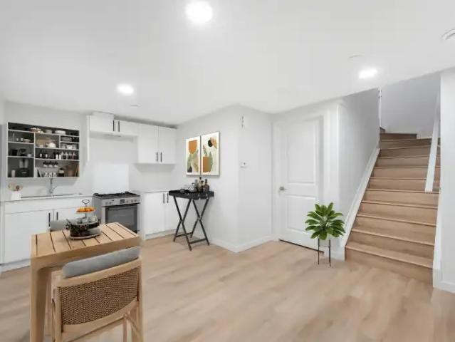 For Rent 2 Bedroom Apartment Edmonton AB DS105135598
