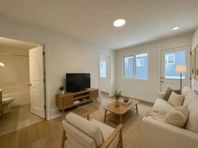 For Rent 2 Bedroom Apartment Edmonton AB DS105150939