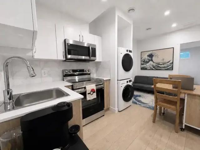 For Rent 2 Bedroom Apartment Edmonton AB DS105234963